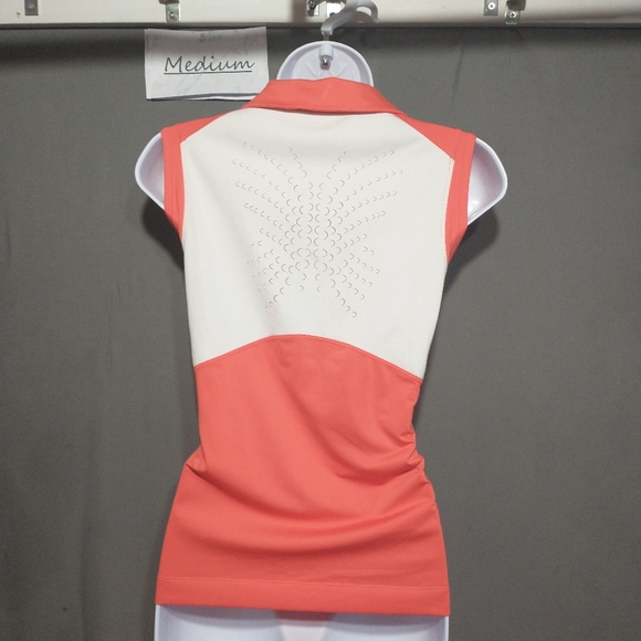 Nike Golf, collared, sleeveless top size medium. - Picture 8 of 9